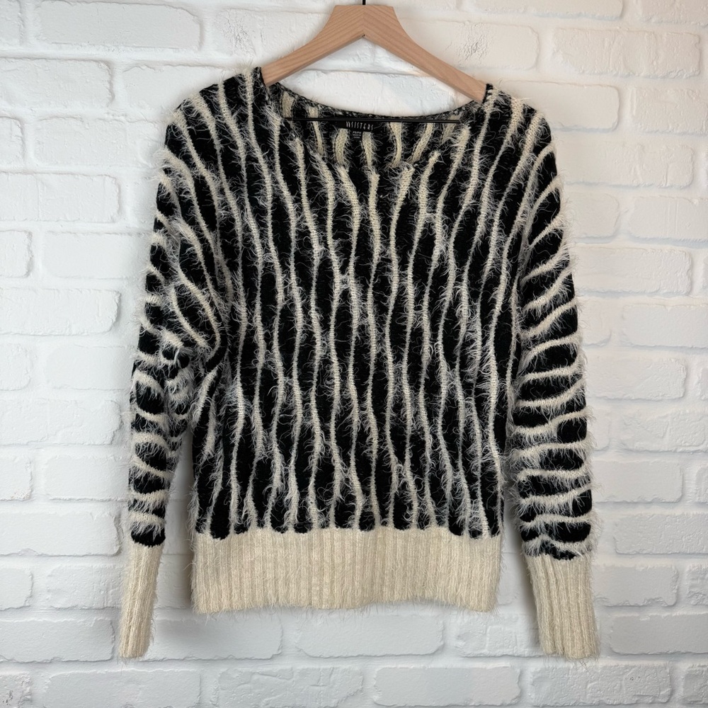 Two Sisters Cream and Black fuzzy eyelash knit sweater cozy petite PS/PM